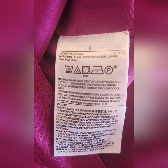 Banana Republic Crop Top Fusia Purple V Neck Pullover Career Top Size 0 - Picture 9 of 9